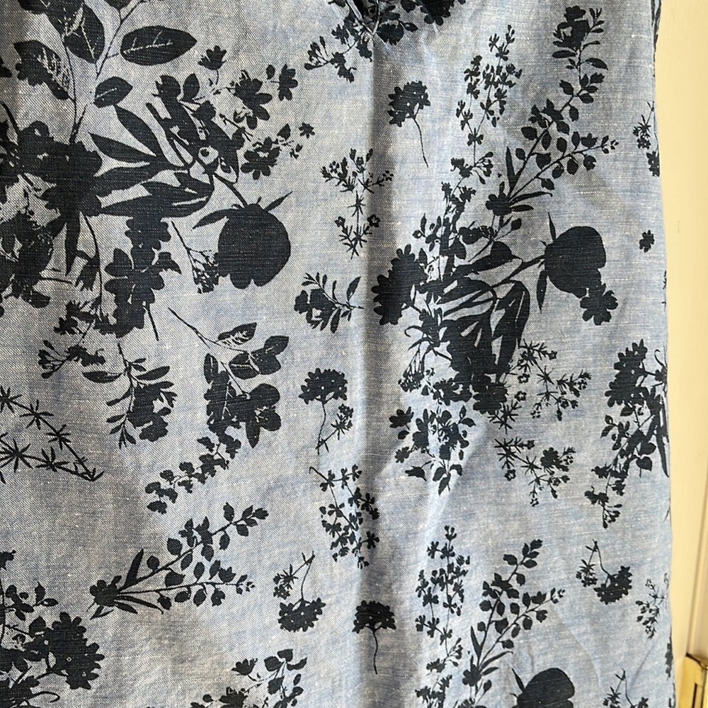 NWT LIZ CLAIBORNE BLUE/NAVY PRINT SLEEVELESS TANK STYLE BLOUSE - Picture 7 of 7